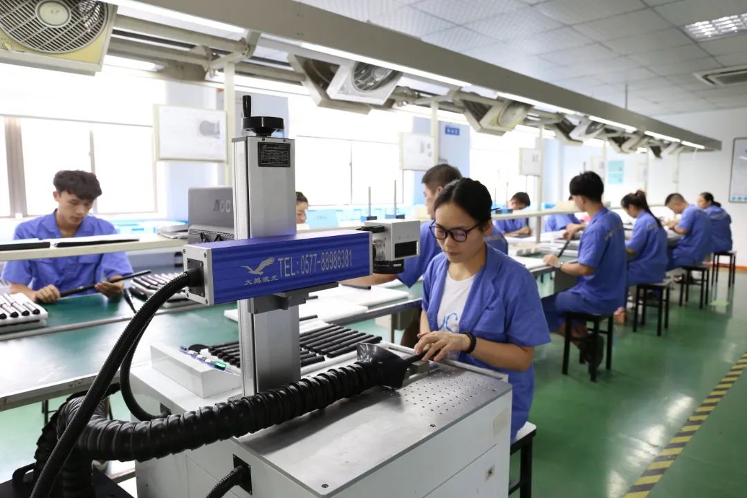 SENKEN GROUP (1).jpg