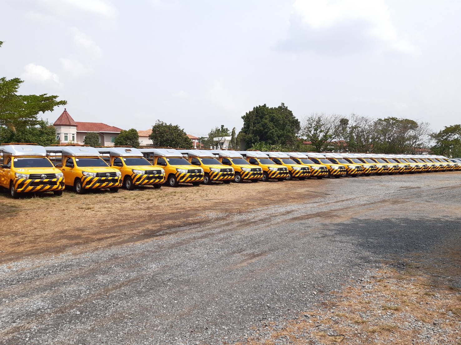 News What is the purpose of a light bar on a truck？
